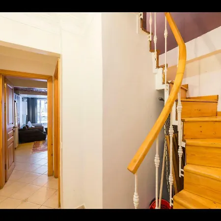 Great With 3 Br Istanboel